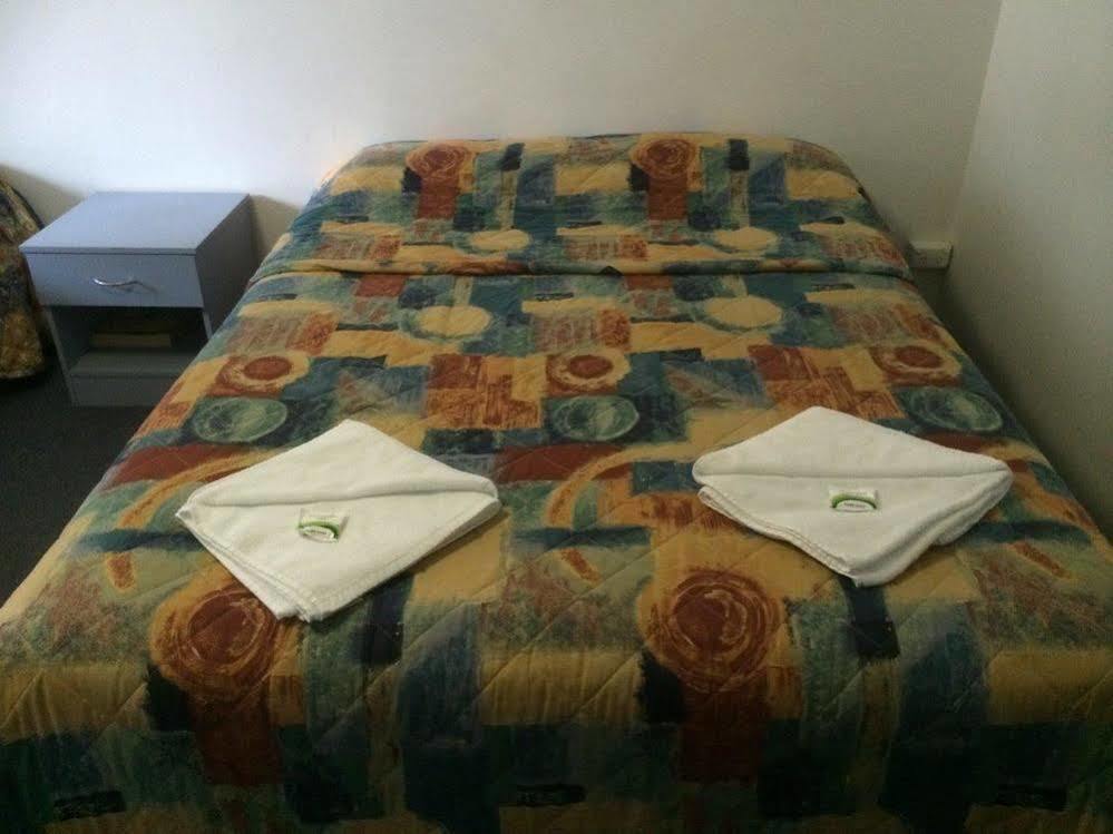 Colac Central Motel מראה חיצוני תמונה