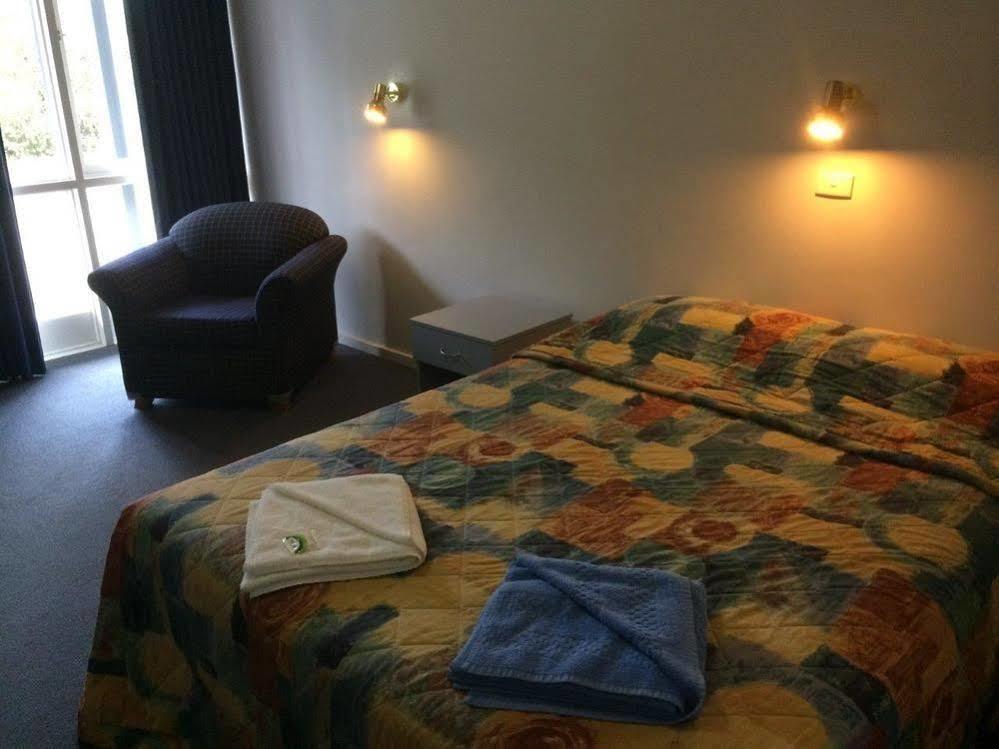 Colac Central Motel מראה חיצוני תמונה